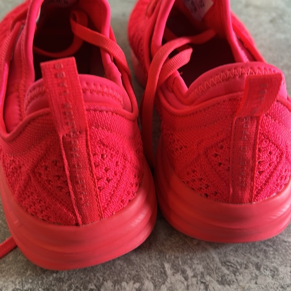 APL Techloom Phantom - Picture 3 of 4